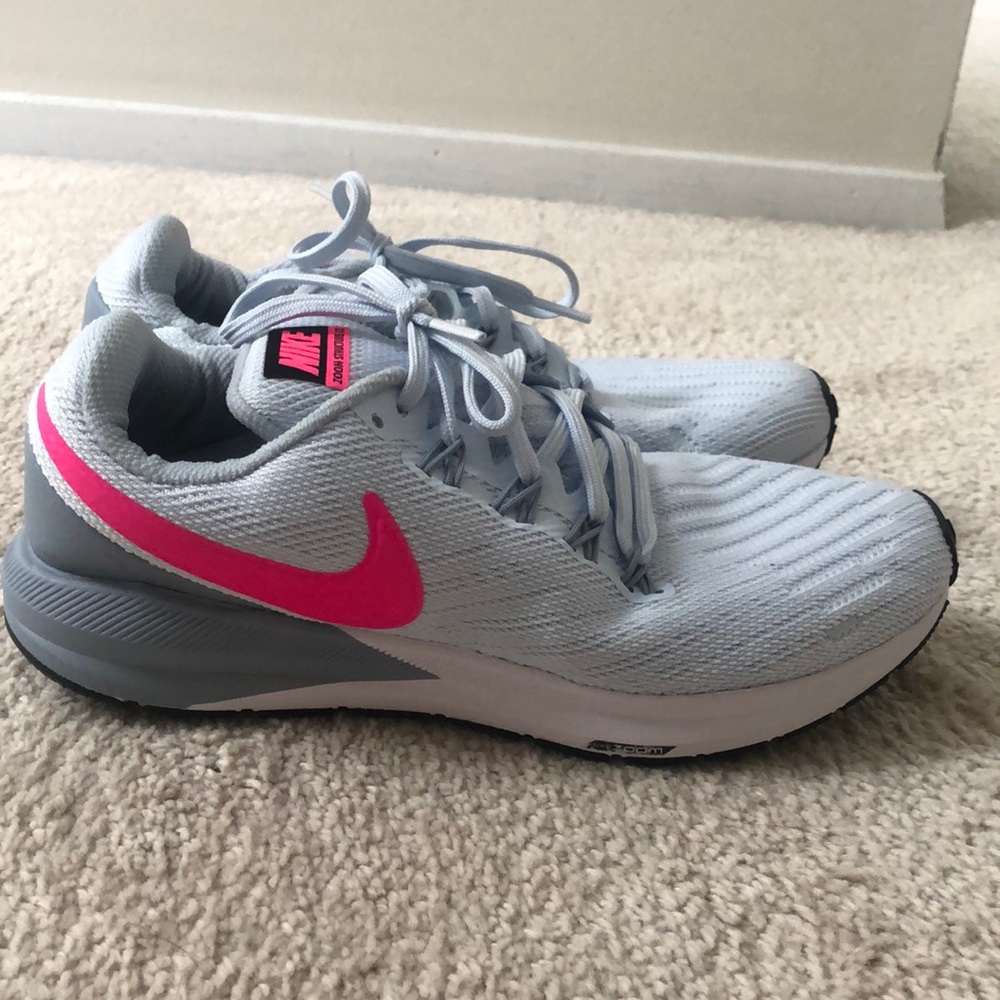 Nike Zoom Structure 22 Running shoe